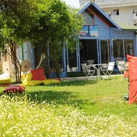 Hotell Club Caprice Armutalan